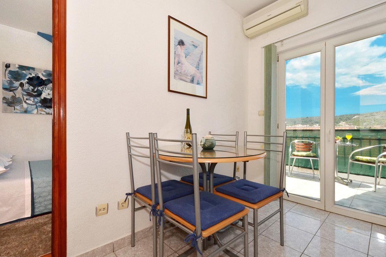 Apartments Marija Trogir Eksteriør bilde